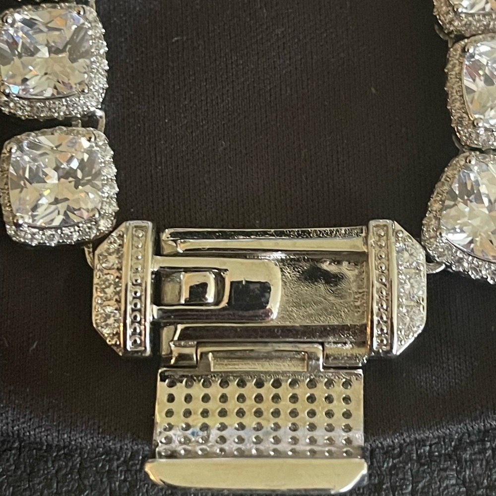 Mens Clustered Diamond Chain White Gold plated